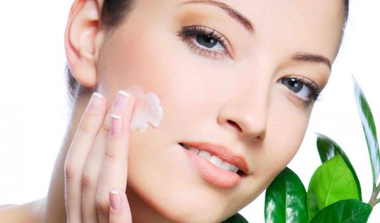 THOA THỨ NÀY MỤN BIẾN MẤT, SẸO THÂM NHANH CHÓNG BỊ XÓA SỔ SAU 2 TUẦN